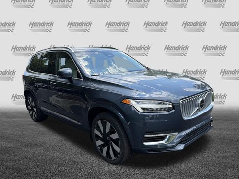 Certified 2024 Volvo XC90 T8 Plus w/ Protection Package Premier AWD/4WD image 2