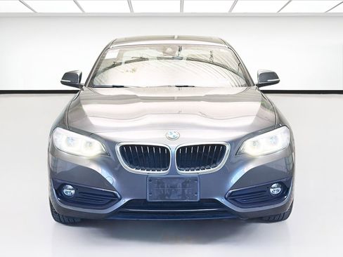 Used 2019 BMW 230i Coupe w/ Premium Package image 2