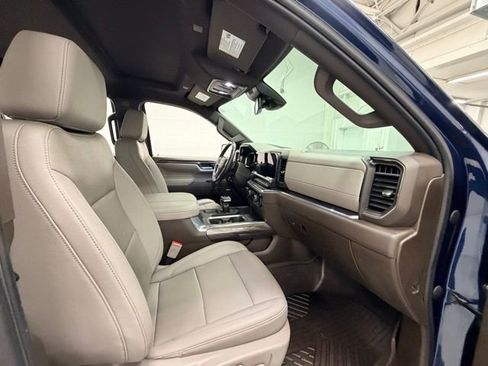 Certified 2023 Chevrolet Silverado 1500 LTZ image 31