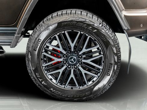 Used 2024 Mercedes-Benz G 63 AMG Squared image 18