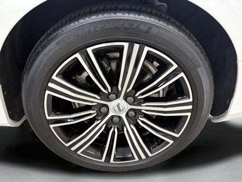 Used 2021 Volvo S60 T8 Inscription image 35