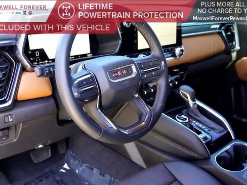 Used 2024 GMC Canyon AT4 w/ AT4 Premium Package image 11