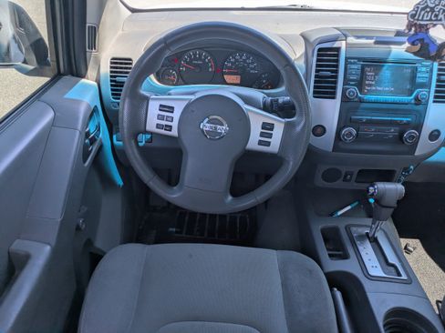 Used 2018 Nissan Frontier S RWD image 15