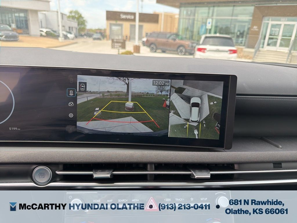 Used 2025 Hyundai Tucson Limited AWD/4WD image 11