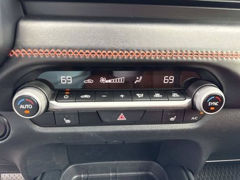 Used 2023 MAZDA CX-50 Meridian Edition AWD/4WD image 26