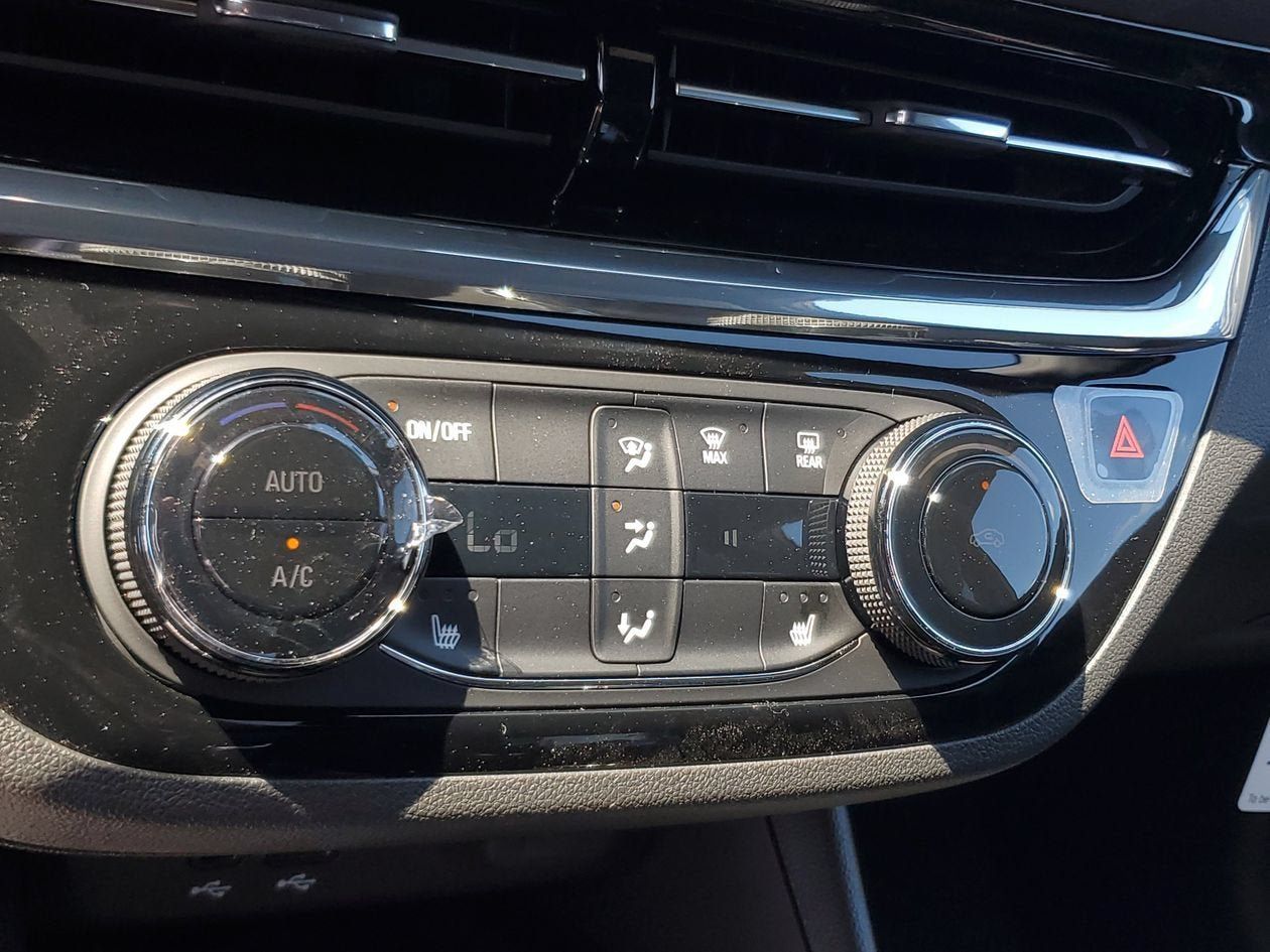 New 2026 Buick Envista Sport Touring w/ Convenience I Package FWD image 22