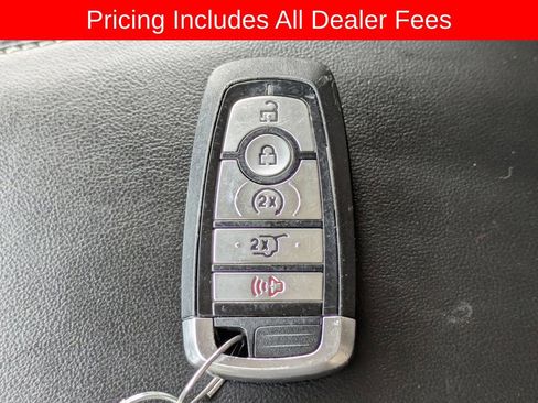 Used 2021 Ford Explorer XLT w/ Equipment Group 202A RWD image 32