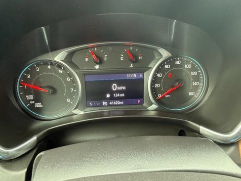 Used 2020 Chevrolet Equinox Premier FWD image 9