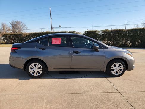 Certified 2025 Nissan Versa S w/ Trunk Package image 4