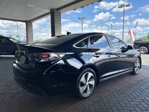 Used 2016 Hyundai Sonata Limited FWD image 11