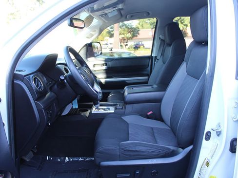 Used 2015 Toyota Tundra SR5 image 20