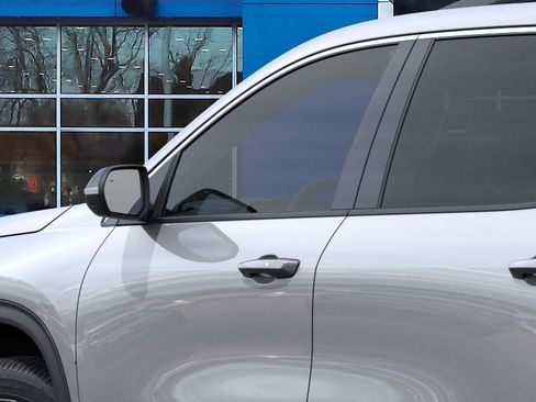 New 2026 Chevrolet Traverse LT w/ Sun and Wheel Package AWD/4WD image 36