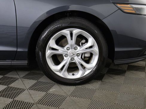 Used 2024 Honda Accord LX image 18