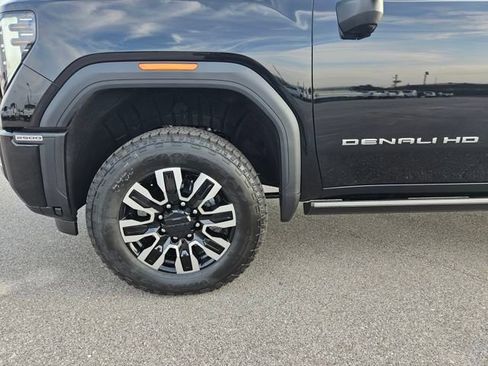 New 2026 GMC Sierra 2500 Denali Ultimate AWD/4WD image 27