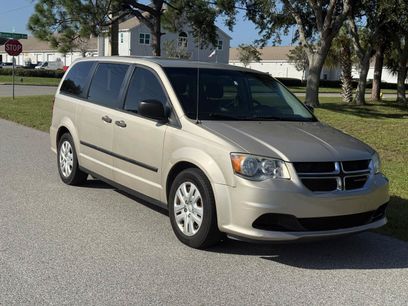 Used 2015 Dodge Grand Caravan American Value Package w/ UConnect Hands-Free Group