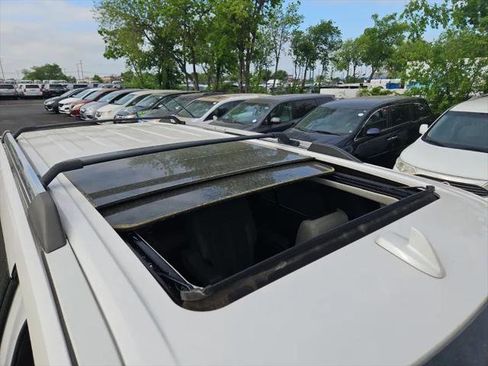 Used 2018 Ford Expedition Max Limited w/ Equipment Group 301A image 9