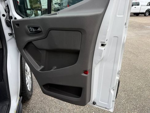 Used 2024 Ford Transit 350 XLT RWD image 13