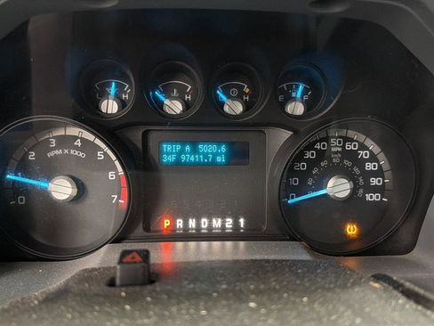 Used 2012 Ford F250 XL w/ FX4 Off Road Pkg image 12