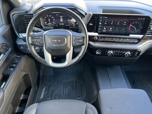 Used 2023 GMC Sierra 1500 Elevation w/ LPO, Elevation Black Package image 31