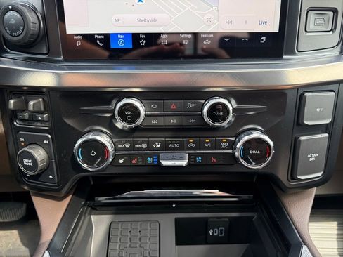 New 2026 Ford F250 King Ranch w/ Chrome Package AWD/4WD image 29