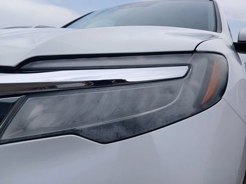Used 2020 Honda Pilot Touring image 7