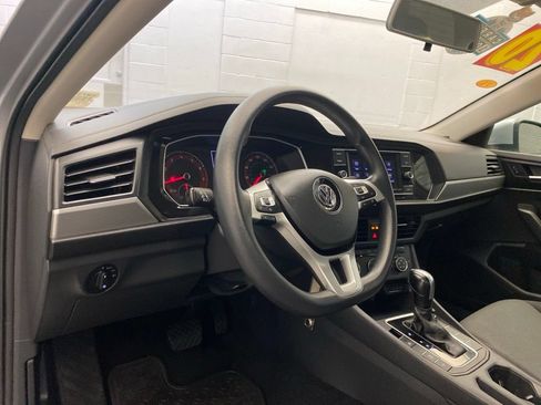 Used 2020 Volkswagen Jetta S FWD image 19