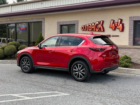 Used 2017 MAZDA CX-5 Grand Touring AWD/4WD image 4