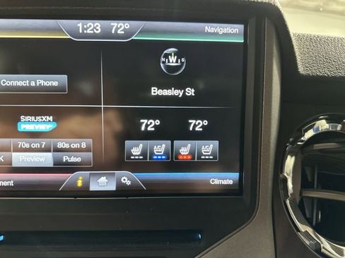 Used 2015 Ford F350 Lariat w/ Chrome Package image 31