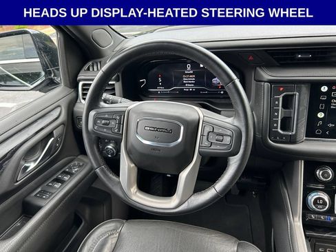 Used 2022 GMC Yukon Denali AWD/4WD image 16