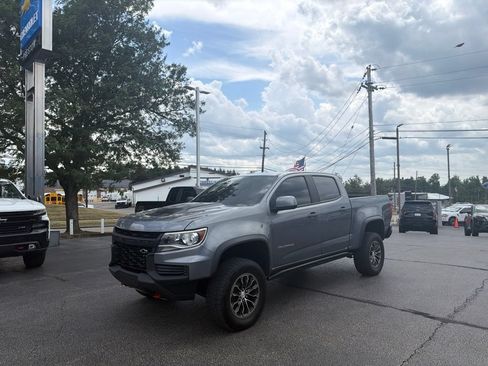 Used 2022 Chevrolet Colorado ZR2 AWD/4WD image 6