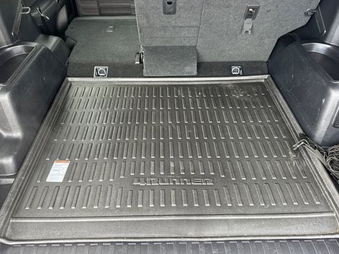 Used 2023 Toyota 4Runner TRD Off-Road Premium image 17