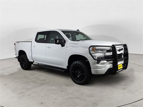 Used 2023 Chevrolet Silverado 1500 RST image 7