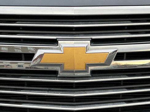 Used 2016 Chevrolet Suburban LTZ image 38