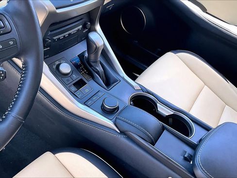Used 2015 Lexus NX 200t FWD image 14