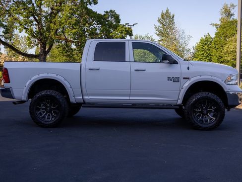 Used 2022 RAM 1500 Classic SLT w/ Electronics Convenience Group image 6