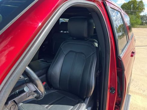 Used 2018 Ford Expedition Max Limited w/ Equipment Group 302A image 15