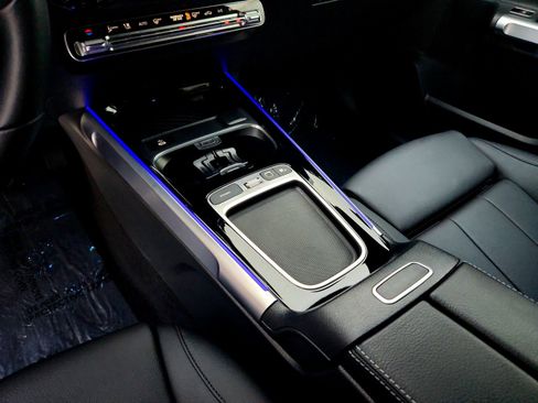 Certified 2026 Mercedes-Benz GLB 250 image 21