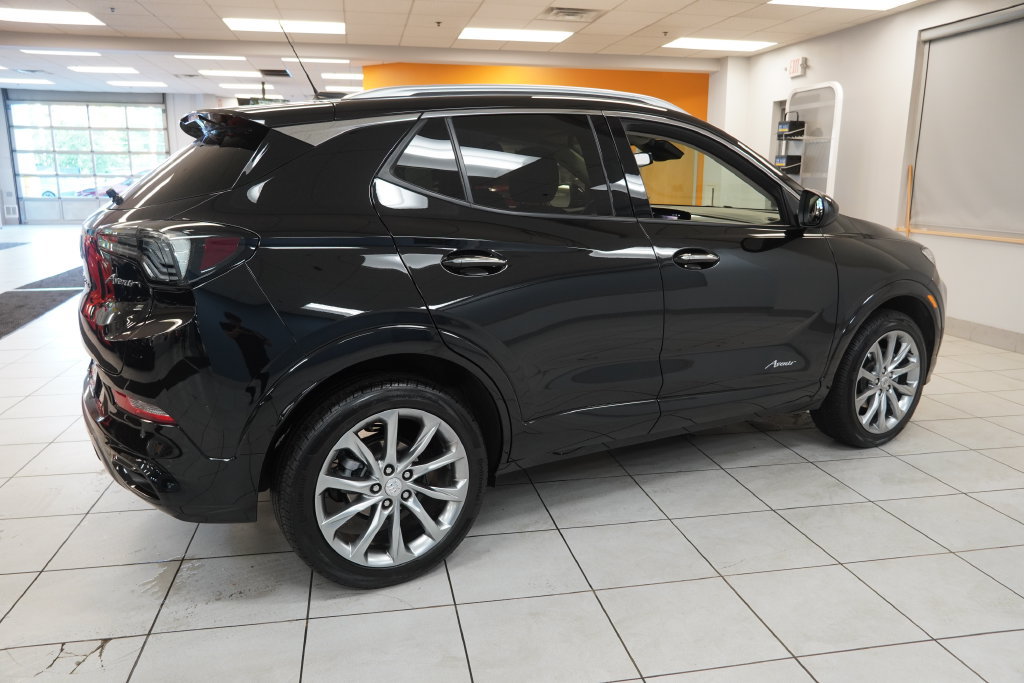 Used 2024 Buick Encore GX Avenir w/ Avenir Convenience Package AWD/4WD image 12