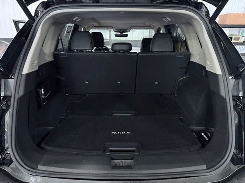 Used 2023 Nissan Rogue Platinum w/ Platinum Premium Package AWD/4WD image 12