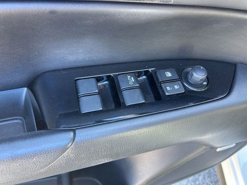 Used 2017 MAZDA CX-5 Touring w/ Preferred Equipment Package image 36