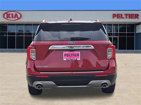 Used 2023 Ford Explorer Limited w/ Limited Technology Package image 5