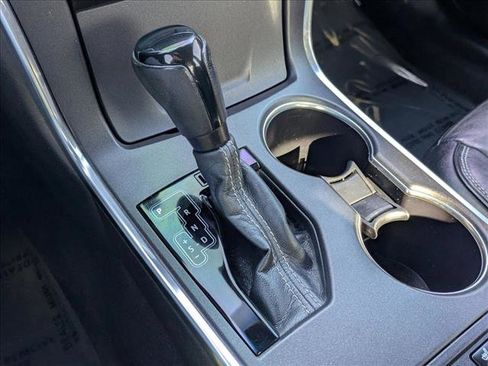 Used 2016 Toyota Camry XLE w/ Moonroof Package image 12