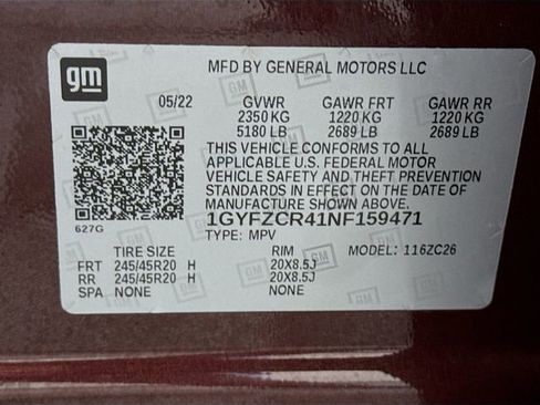 Used 2022 Cadillac XT4 Premium Luxury w/ LPO, Radiant Package image 32