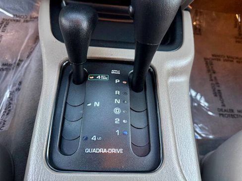 Used 2002 Jeep Grand Cherokee Limited image 17