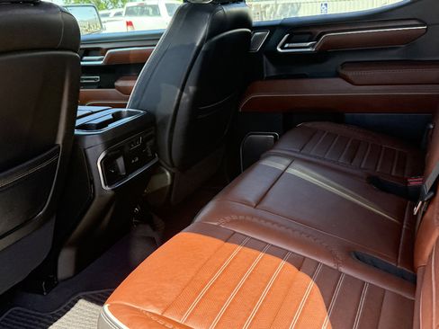 Used 2023 GMC Sierra 1500 Denali Ultimate image 21