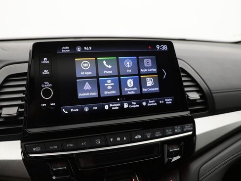 Used 2025 Honda Odyssey Sport-L image 21