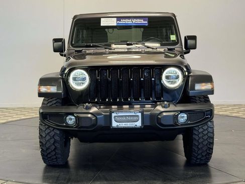 Used 2021 Jeep Wrangler Unlimited Sport AWD/4WD image 2
