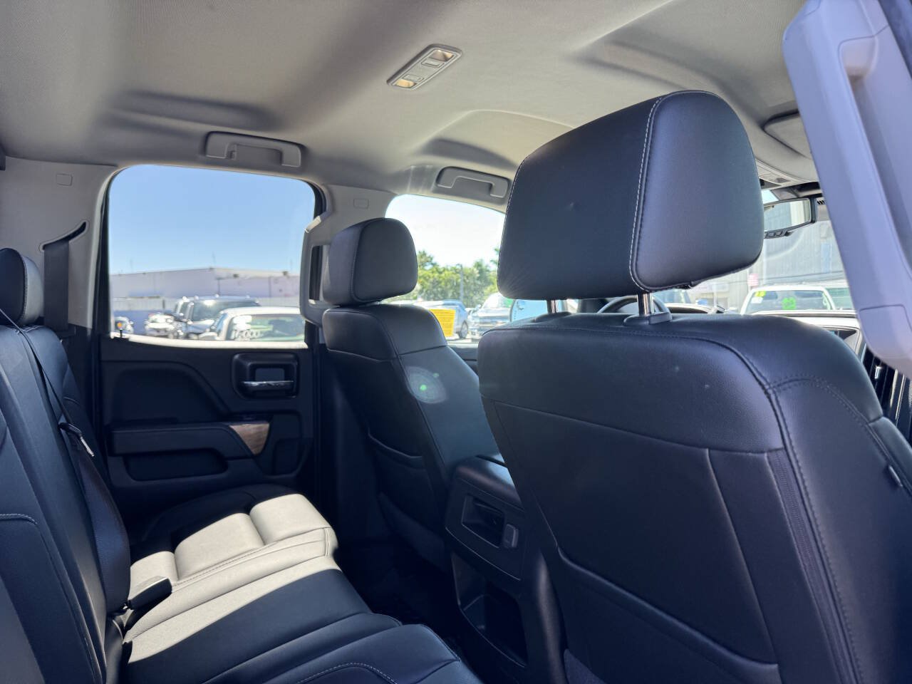 Used 2018 Chevrolet Silverado 1500 LTZ w/ Sport Package AWD/4WD image 33