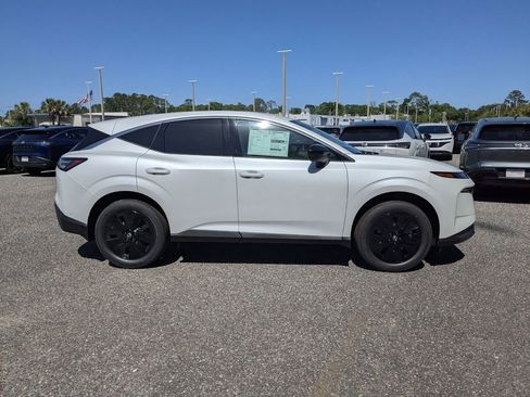 New 2025 Nissan Murano SV image 3