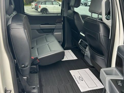 Used 2022 Ford F150 Lariat w/ Equipment Group 502A High image 42